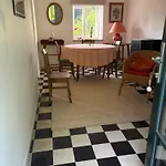 La Petite Maison Blanche